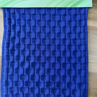 天丝系列包芯纱：成份粘胶和聚酯纤维混纺、粘胶和锦纶混纺、粘胶和涤纶混纺  2/50NM  2/68NM  2/48NM 可根据需求定制